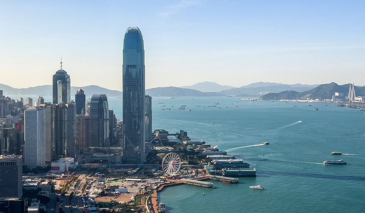 Forget the Traditional Ports: How Hong Kong Just Found a Billion-Dollar Shortcut in Mexico
